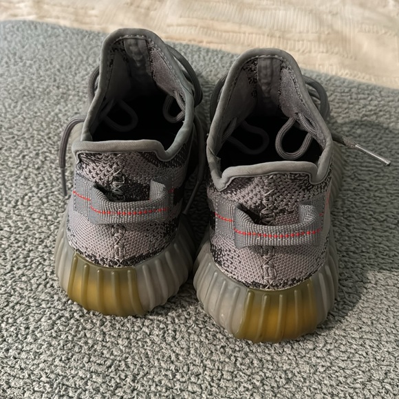 Yeezy Boost 350 V2 'Beluga 2.0 - Picture 6 of 6
